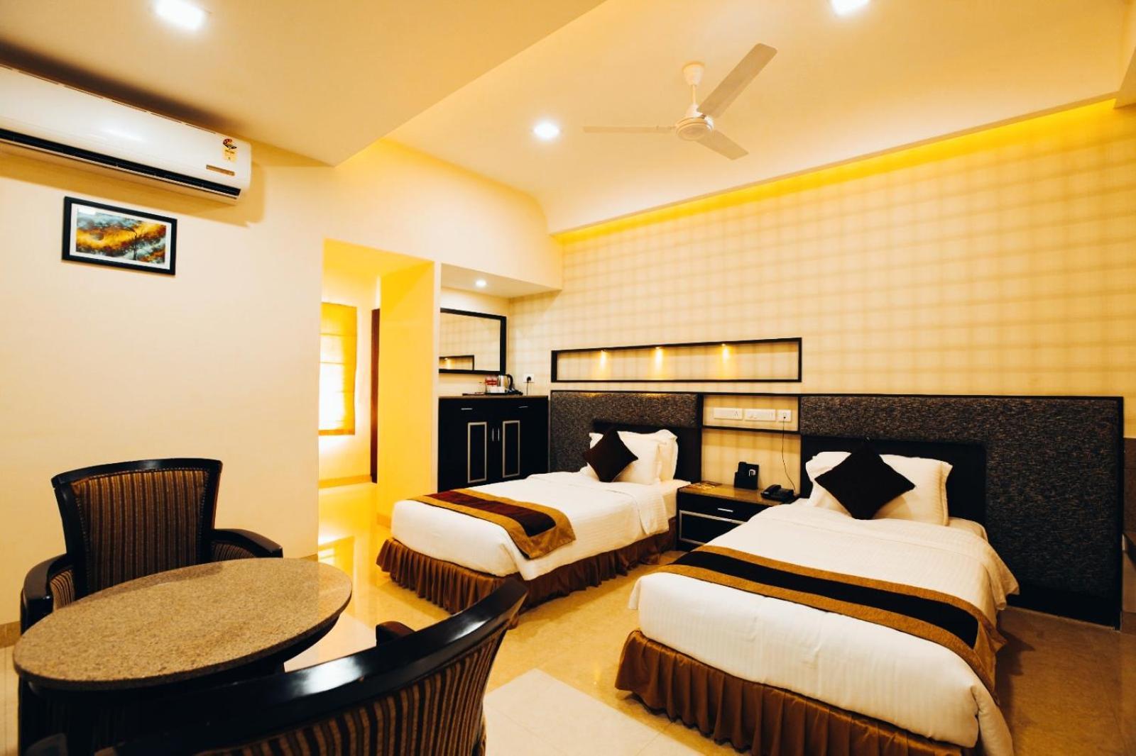 Hotel Southern Residency Kelambākkam Exterior foto